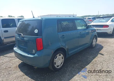 2010 Scion Xb z USA, uszkodzony, nr VIN JTLZE4FE8A1107638